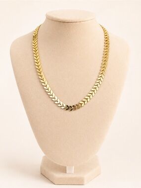 Polished Gold Chevron Necklace for Women